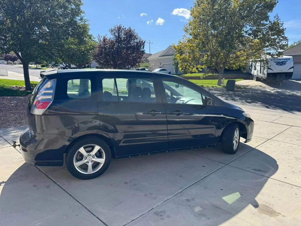 2008 Mazda Mazda 5 - Image 4 of 6