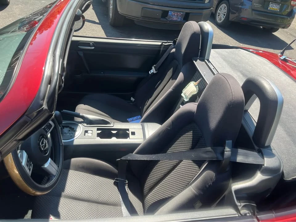 2008 Mazda NC MX-5 Miata - Image 9 of 18