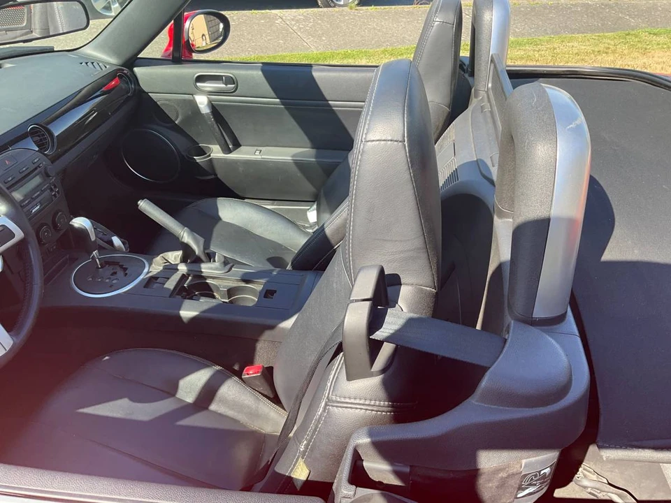 2008 Mazda NC MX-5 Miata - Image 5 of 7