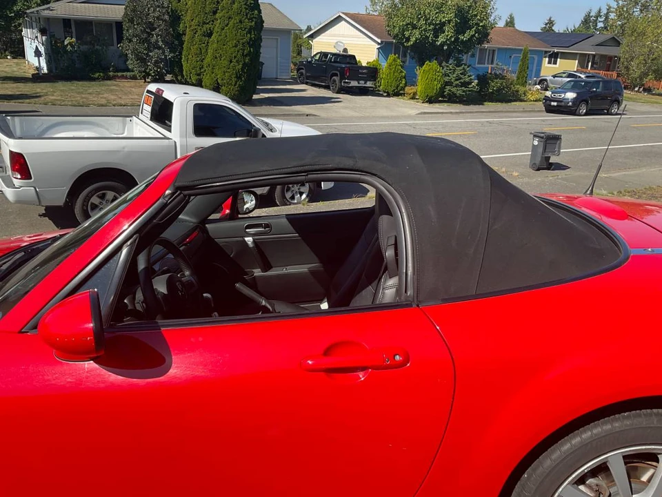 2008 Mazda NC MX-5 Miata - Image 4 of 7