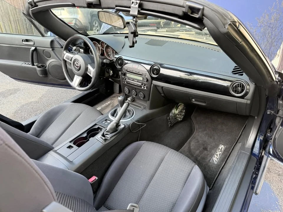 2008 Mazda NC MX-5 Miata - Image 5 of 9