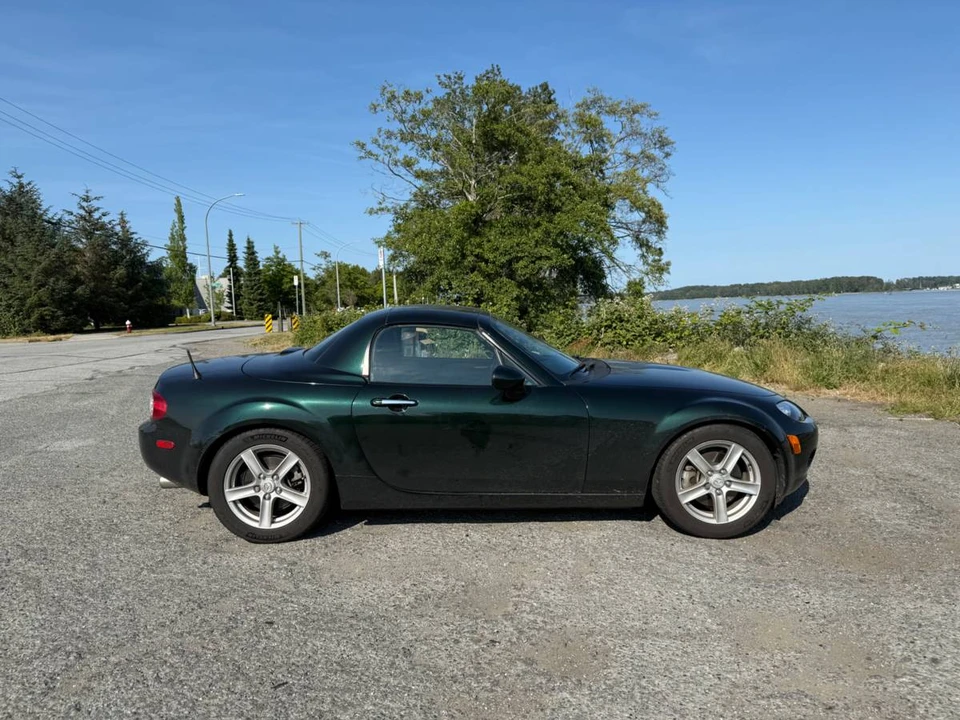 2008 Mazda NC MX-5 Miata - Image 6 of 19