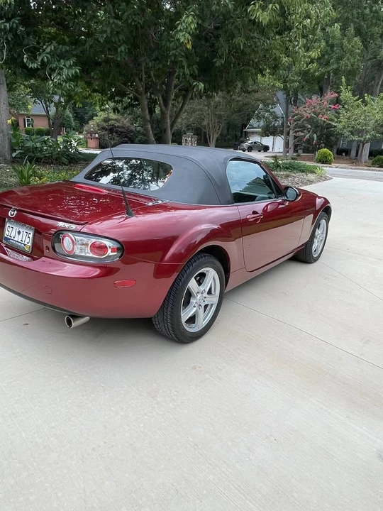 2008 Mazda NC MX-5 Miata - Image 6 of 19