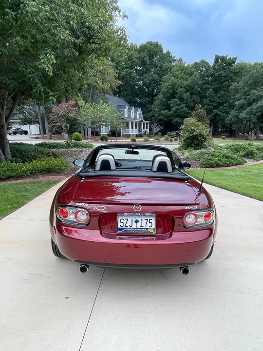 2008 Mazda NC MX-5 Miata - Image 10 of 19