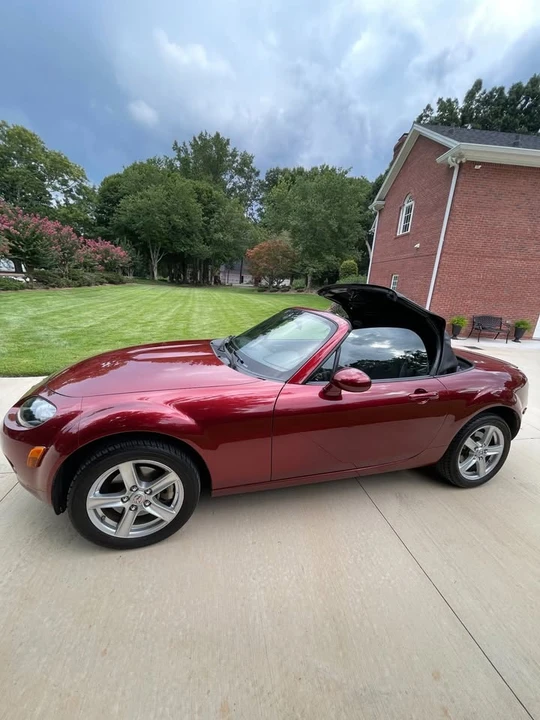 2008 Mazda NC MX-5 Miata - Image 8 of 19