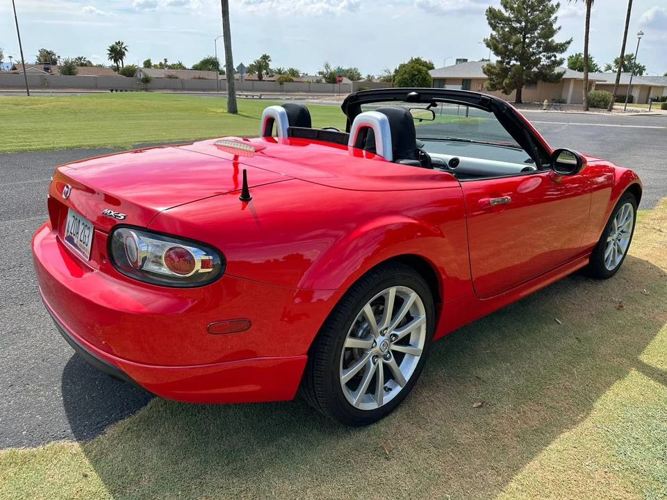 2008 Mazda NC MX-5 Miata - Image 10 of 24