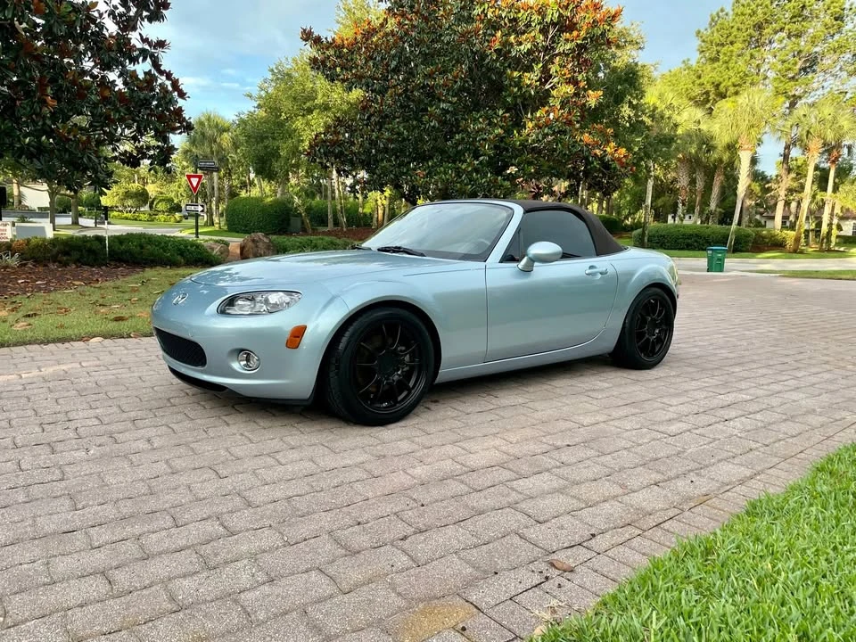 2008 Mazda NC MX-5 Miata - Image 2 of 19