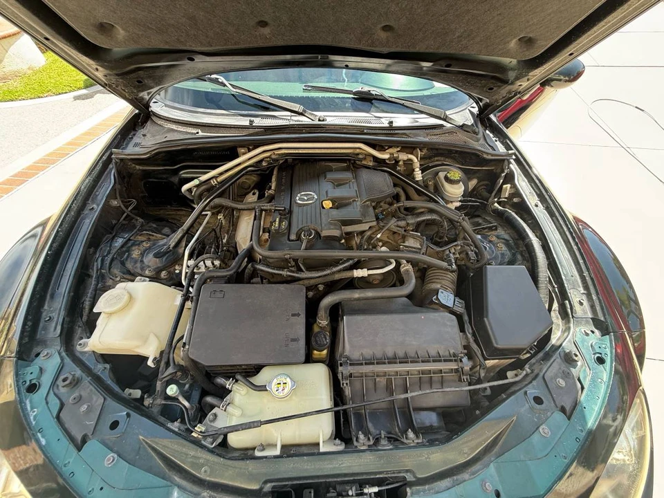 2008 Mazda NC MX-5 Miata - Image 14 of 17