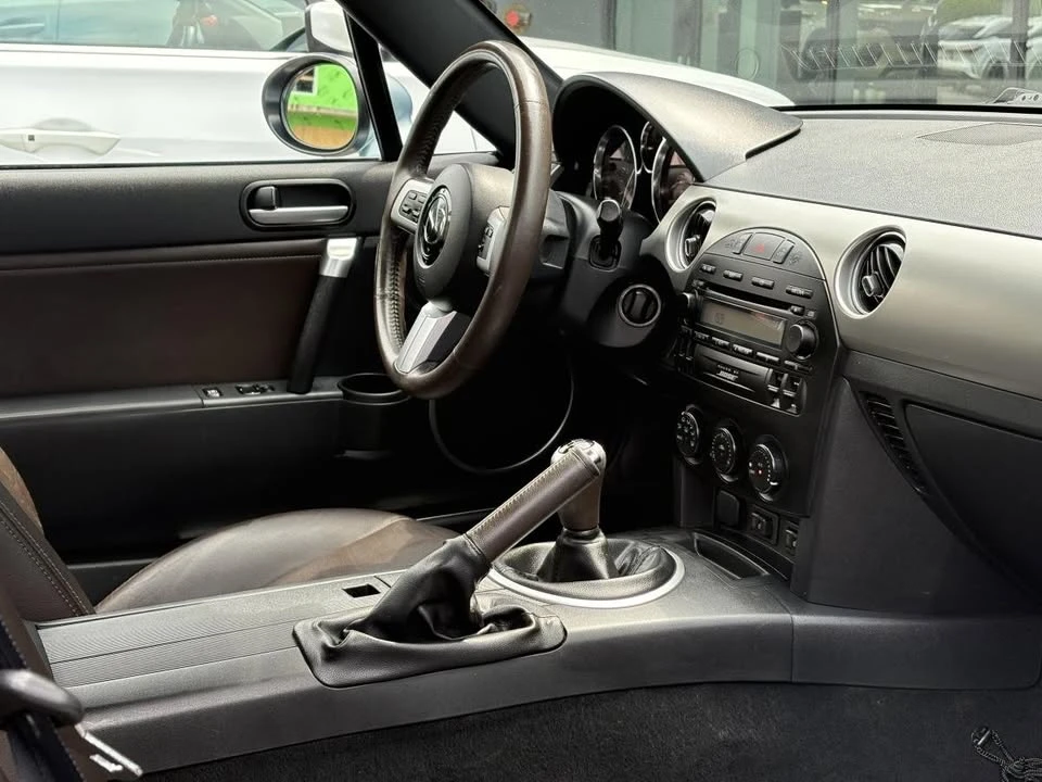 2008 Mazda NC MX-5 Miata - Image 14 of 20