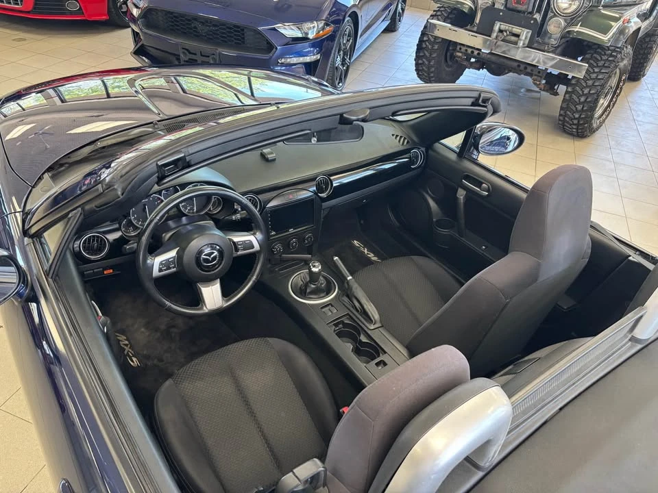 2008 Mazda NC MX-5 Miata - Image 4 of 10