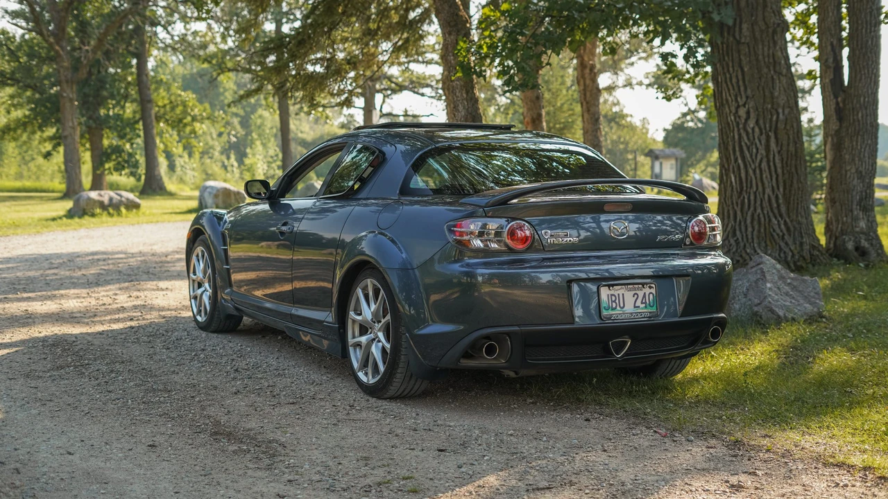 2008 Mazda RX-8 1st Gen - Image 16 of 31
