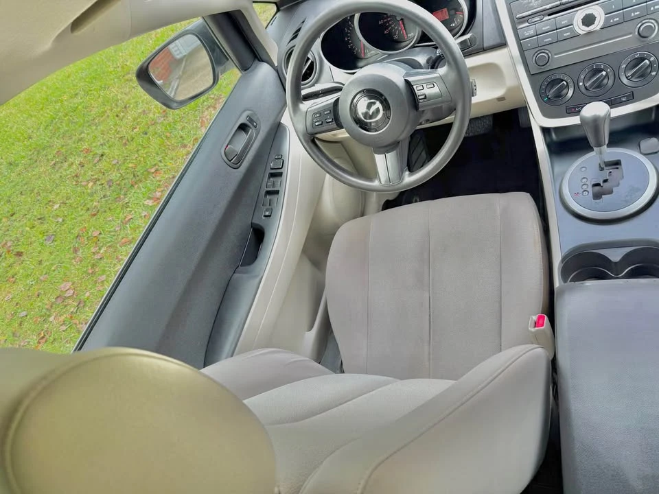 2008 Mazda CX-7 - Image 10 of 17