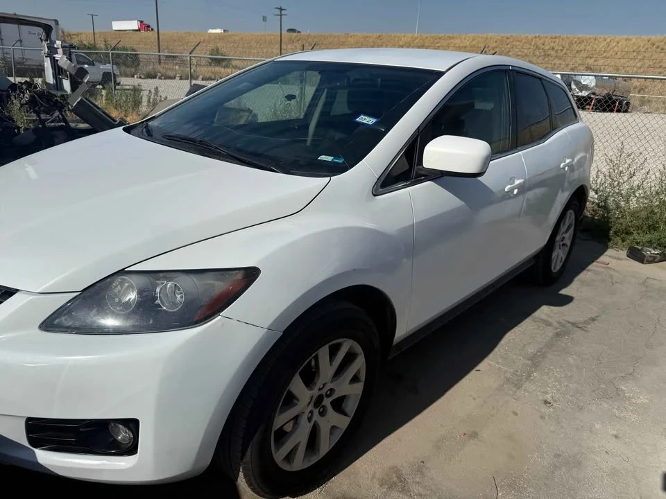 2008 Mazda CX-7 - Image 2 of 13