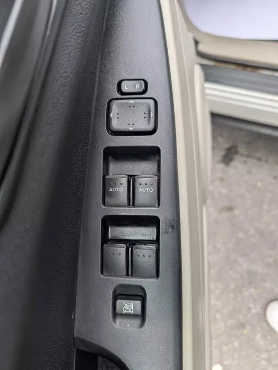 2008 Mazda CX-7 - Image 10 of 16