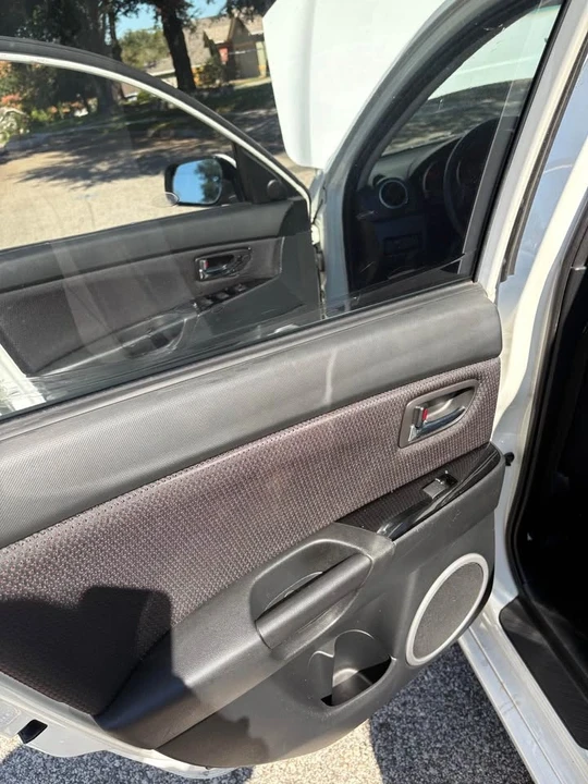 2008 Mazda Mazda 3 1st Gen - Image 3 of 8