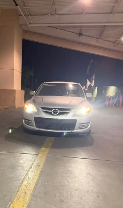 2008 Mazda Mazdaspeed 3 1st Gen - Image 6 of 8