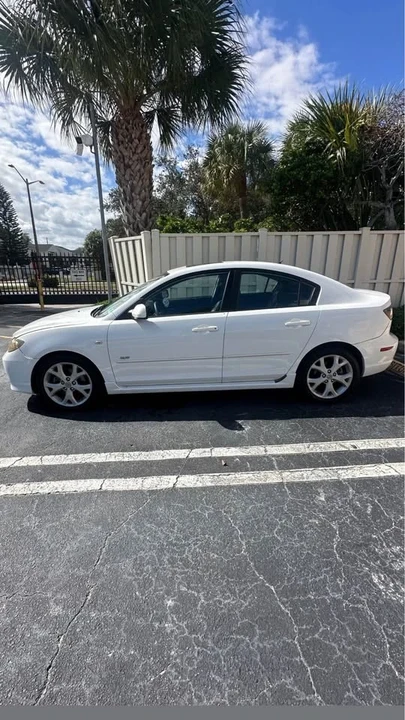 2008 Mazda Mazda 3 1st Gen - Image 3 of 4