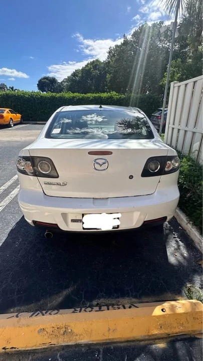 2008 Mazda Mazda 3 1st Gen - Image 2 of 4