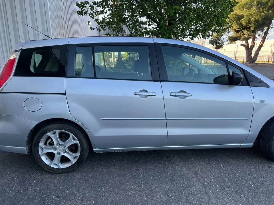2008 Mazda Mazda 5 - Image 6 of 19