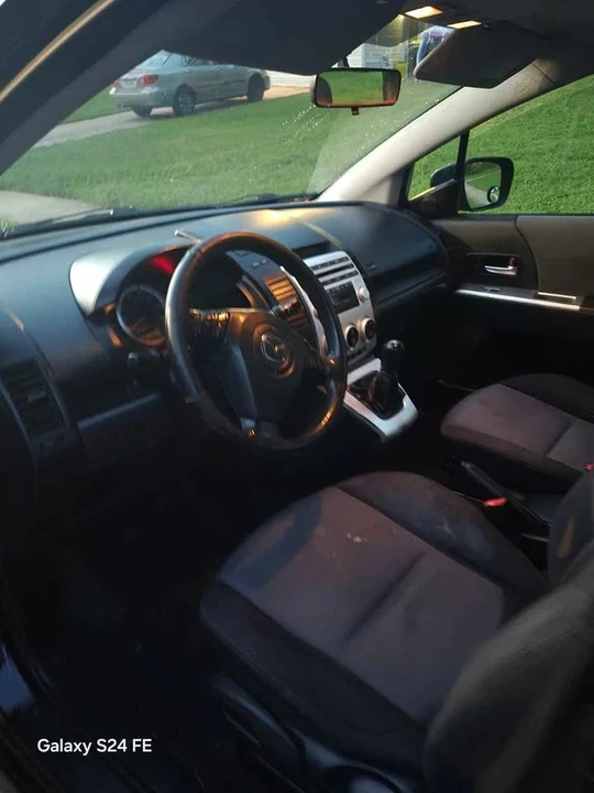 2008 Mazda Mazda 5 - Image 7 of 8