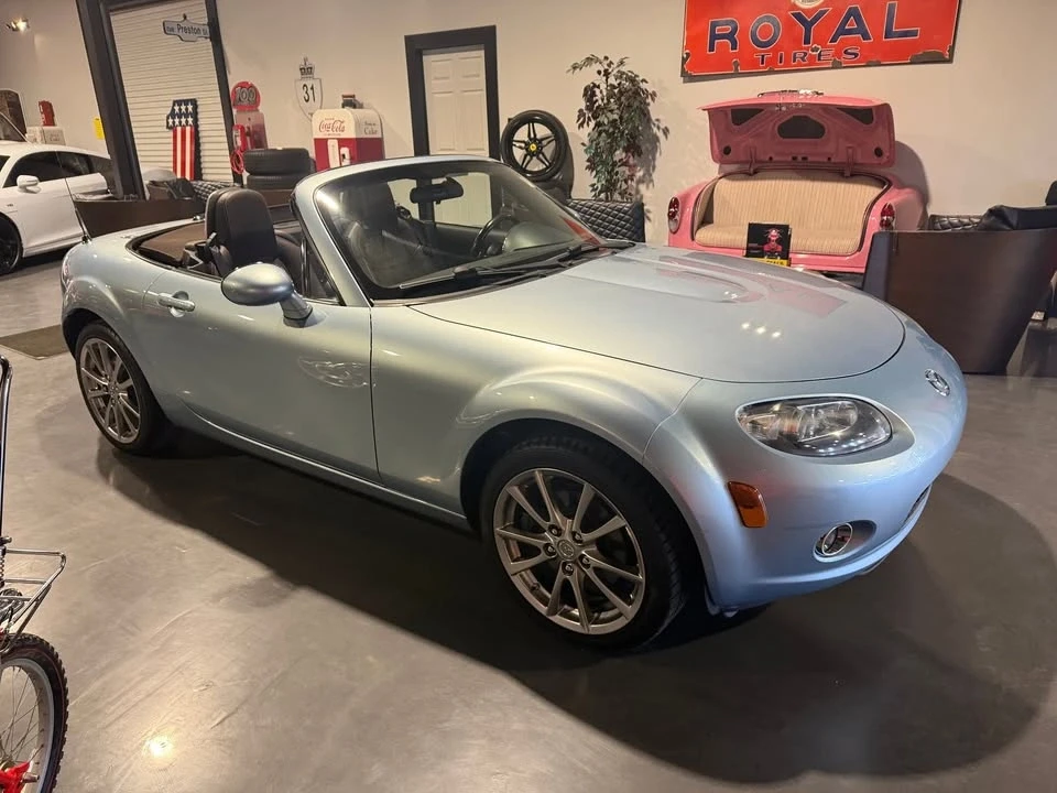 2008 Mazda NC MX-5 Miata - Image 3 of 6