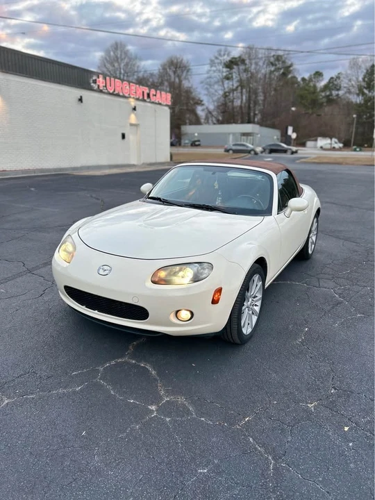 2008 Mazda NC MX-5 Miata - Image 3 of 19