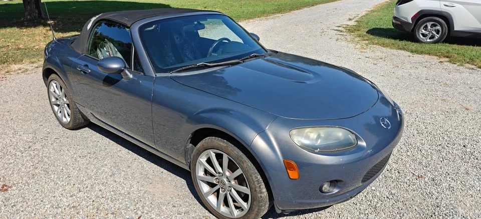2008 Mazda NC MX-5 Miata - Image 9 of 10