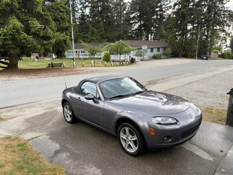 2008 Mazda NC MX-5 Miata - Image 2 of 2