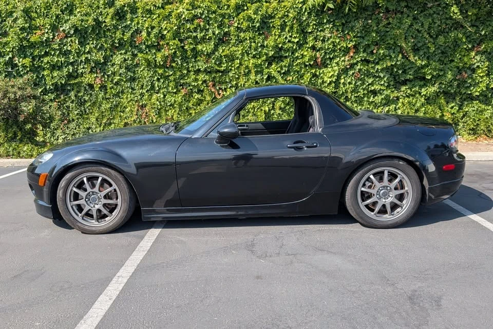 2008 Mazda NC MX-5 Miata - Image 2 of 20