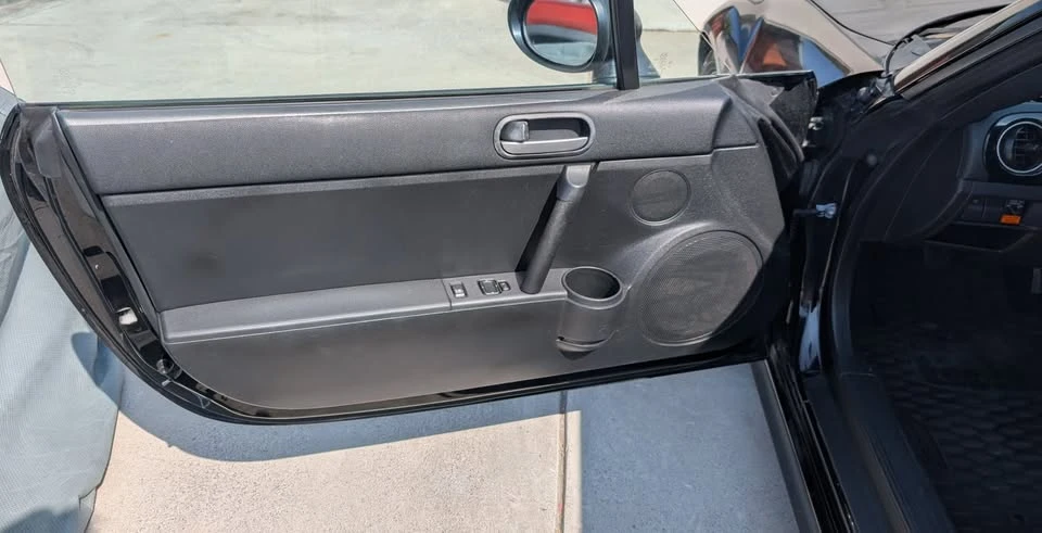 2008 Mazda NC MX-5 Miata - Image 19 of 20