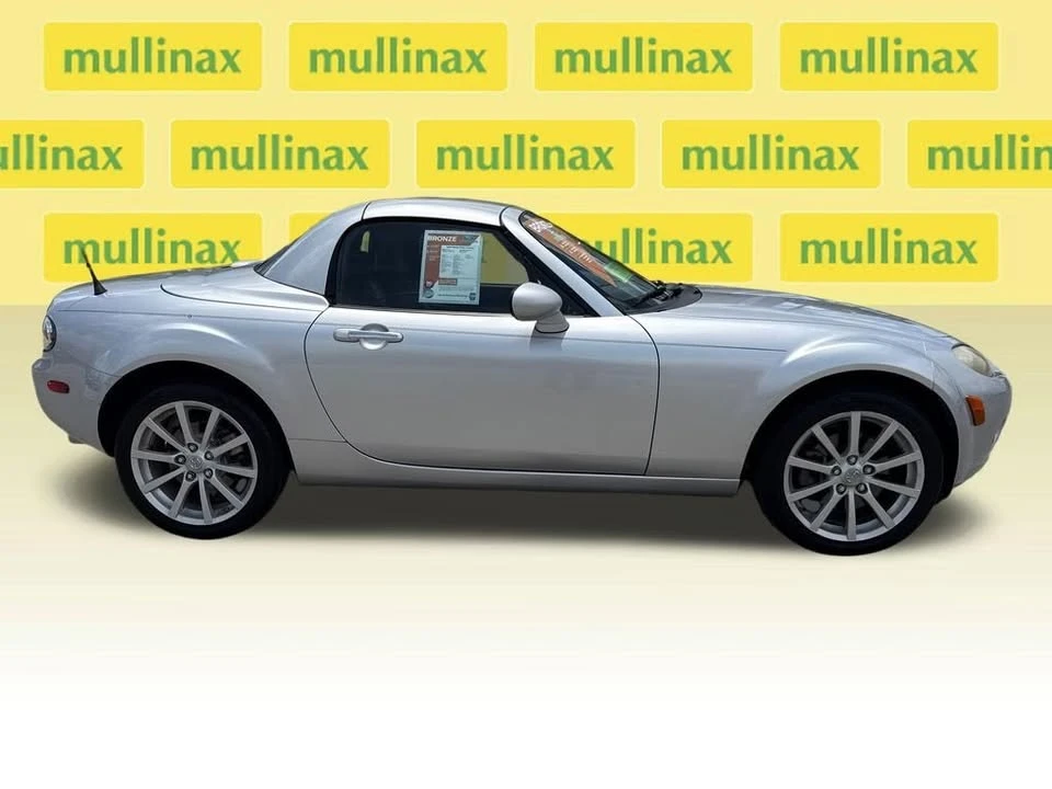 2008 Mazda NC MX-5 Miata - Image 2 of 19