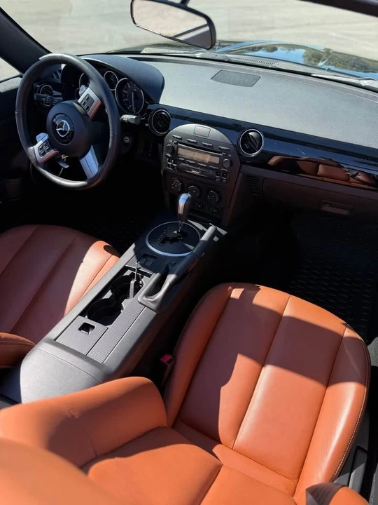 2008 Mazda NC MX-5 Miata - Image 5 of 13