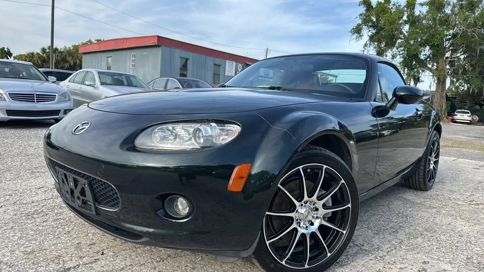 2008 Mazda NC MX-5 Miata - Image 2 of 20