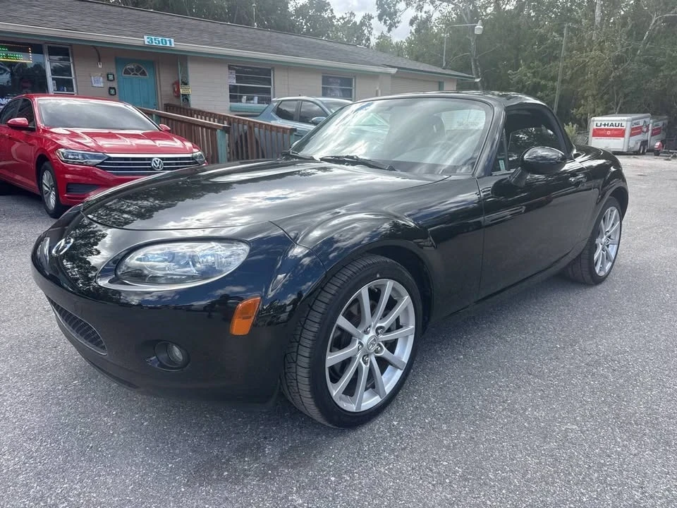 2008 Mazda NC MX-5 Miata - Image 2 of 20