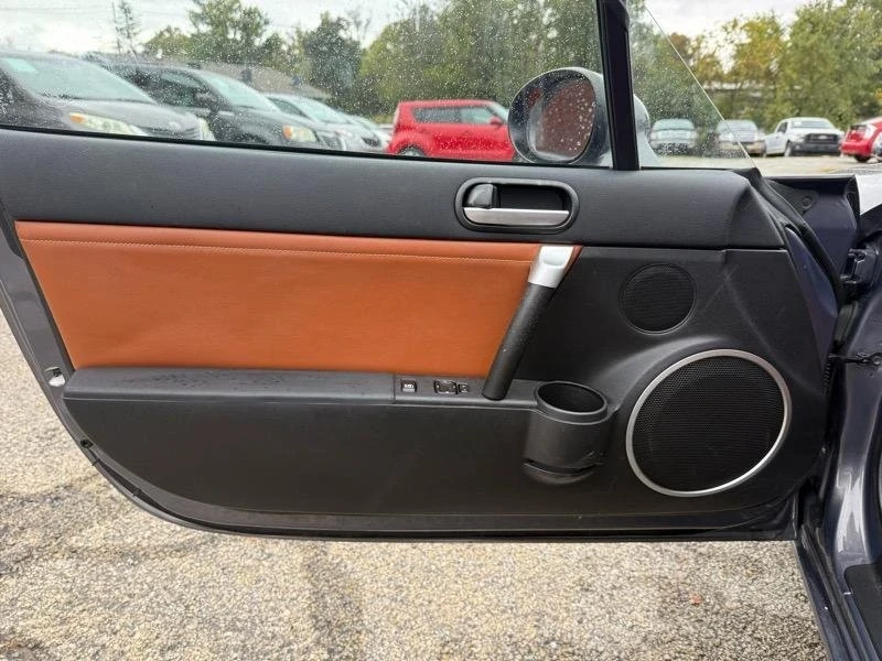 2008 Mazda NC MX-5 Miata - Image 9 of 17