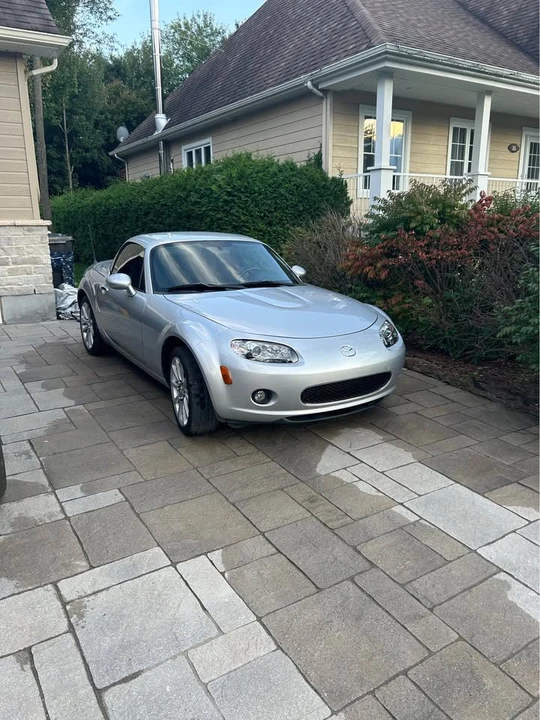 2008 Mazda NC MX-5 Miata - Image 2 of 3