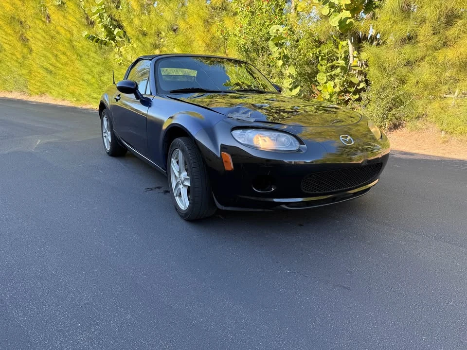2008 Mazda NC MX-5 Miata - Image 3 of 11
