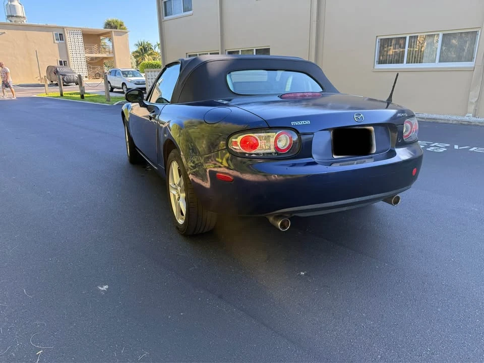 2008 Mazda NC MX-5 Miata - Image 6 of 11