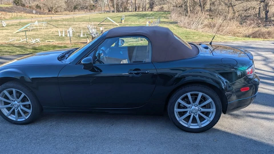 2008 Mazda NC MX-5 Miata - Image 3 of 10