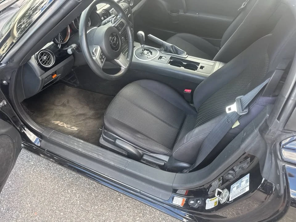 2008 Mazda NC MX-5 Miata - Image 14 of 17