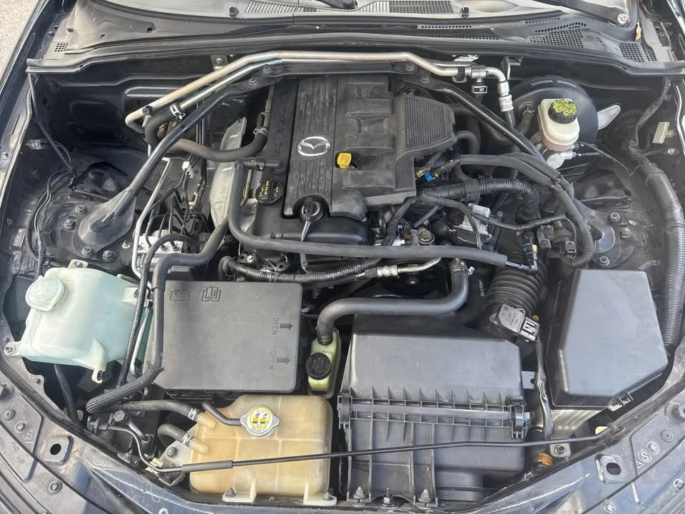 2008 Mazda NC MX-5 Miata - Image 16 of 17