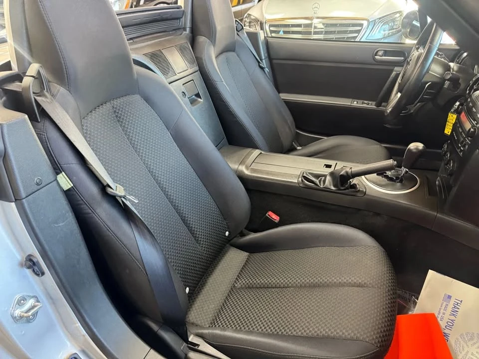 2008 Mazda NC MX-5 Miata - Image 11 of 20