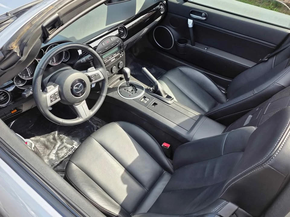 2008 Mazda NC MX-5 Miata - Image 2 of 3
