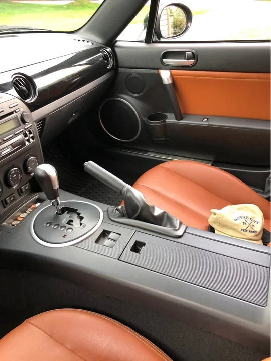 2008 Mazda NC MX-5 Miata - Image 13 of 20