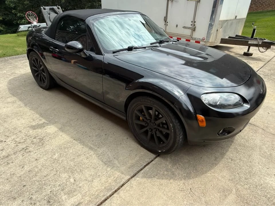 2008 Mazda NC MX-5 Miata - Image 2 of 8
