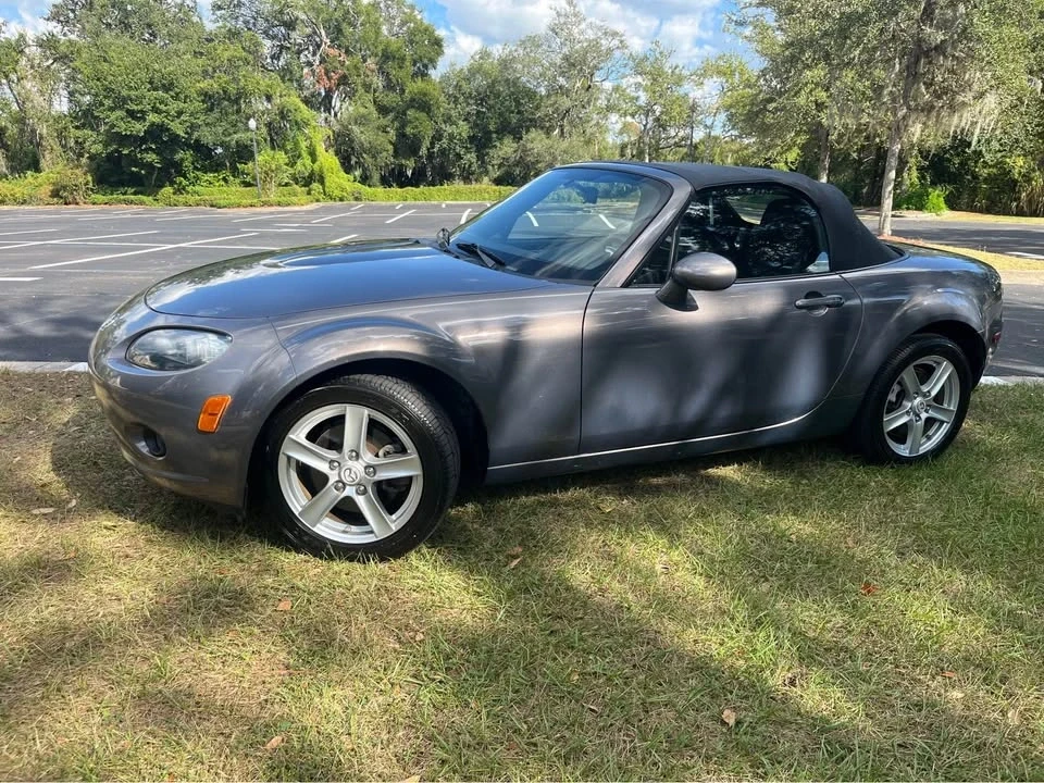 2008 Mazda NC MX-5 Miata - Image 2 of 11
