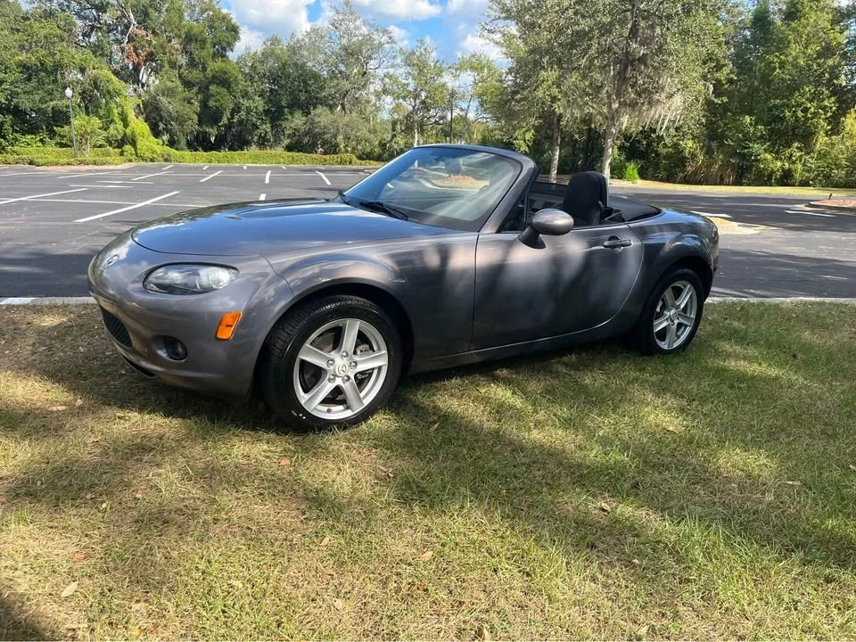 2008 Mazda NC MX-5 Miata - Image 10 of 11