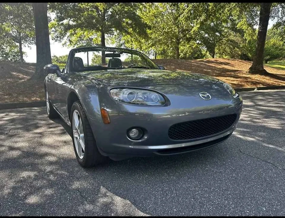 2008 Mazda NC MX-5 Miata - Image 3 of 3