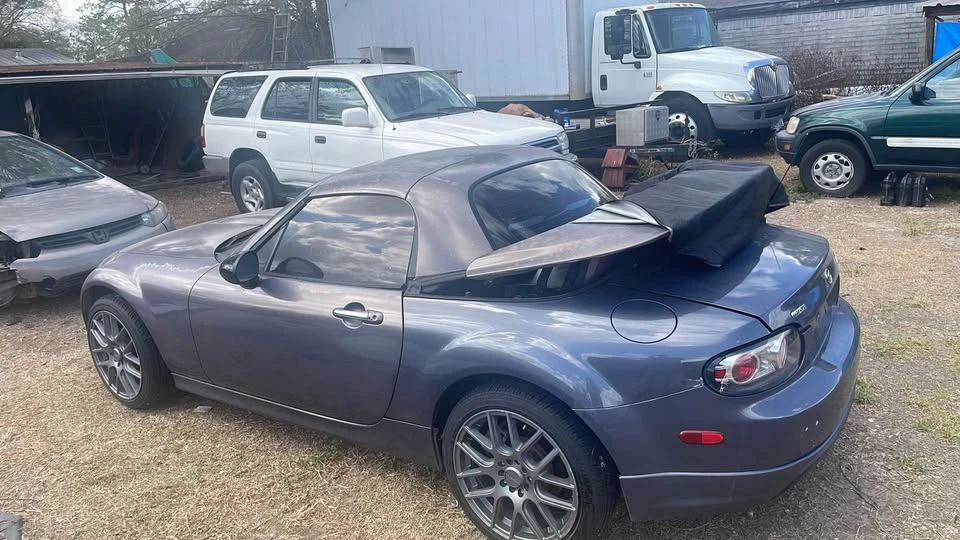 2008 Mazda NC MX-5 Miata - Image 2 of 4