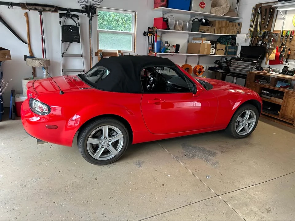 2008 Mazda NC MX-5 Miata - Image 5 of 5